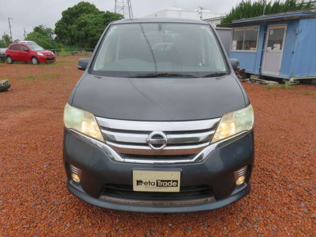 2011 Nissan Serena – thumbnail 2