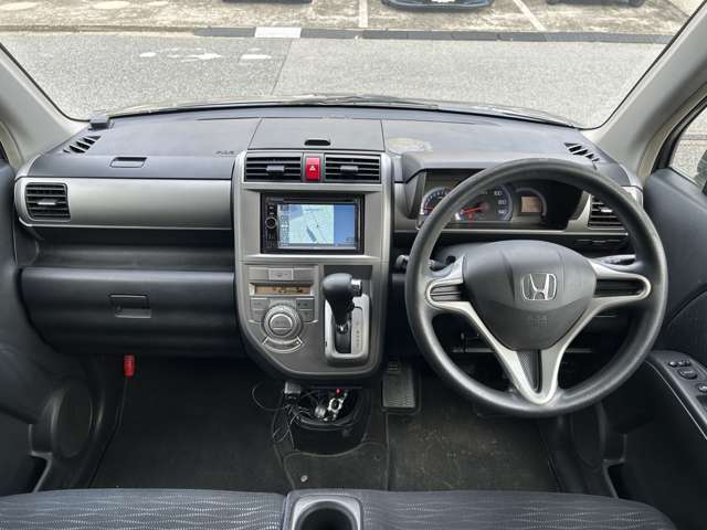 2011 Honda Zest – thumbnail 3