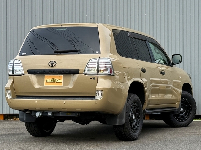 2007 Toyota Land Cruiser 200 – thumbnail 4