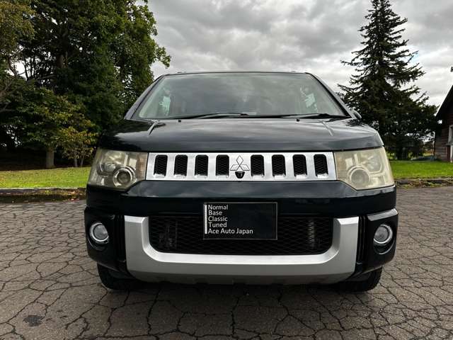 2007 Mitsubishi Delica D:5 – thumbnail 2