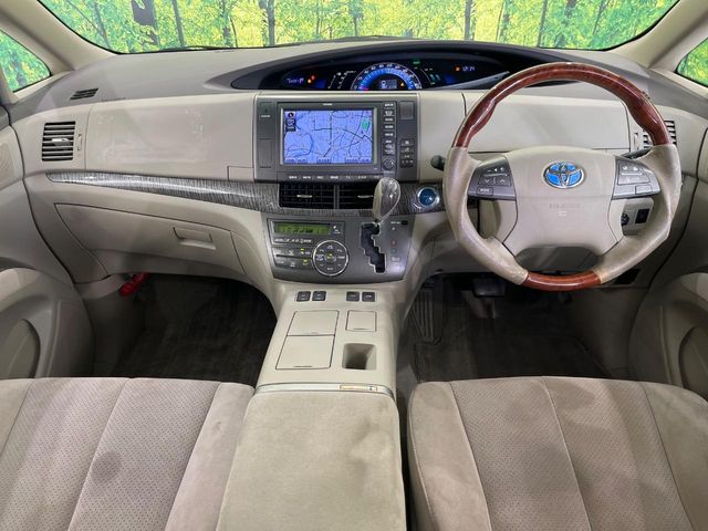 2011 Toyota Estima Hybrid – thumbnail 2