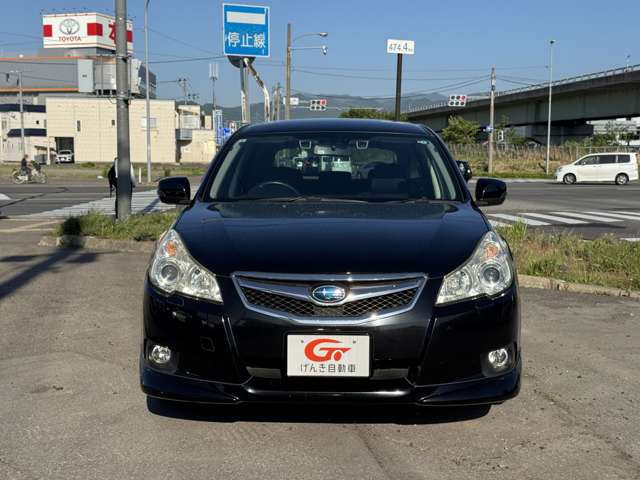 2011 Subaru Legacy Touring Wagon – thumbnail 3