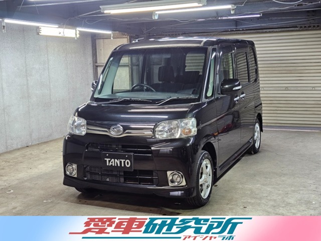 2011 Daihatsu Tanto