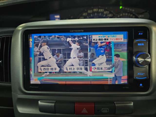 2011 Daihatsu Tanto – thumbnail 3