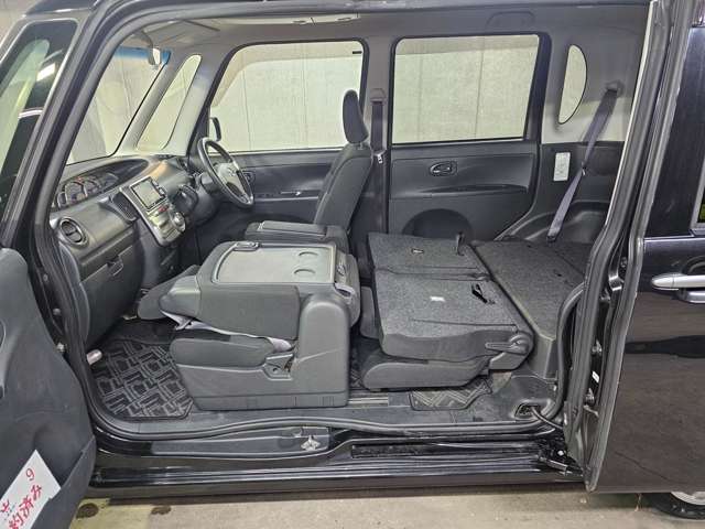 2011 Daihatsu Tanto – thumbnail 4