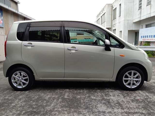 2011 Daihatsu Move – thumbnail 4