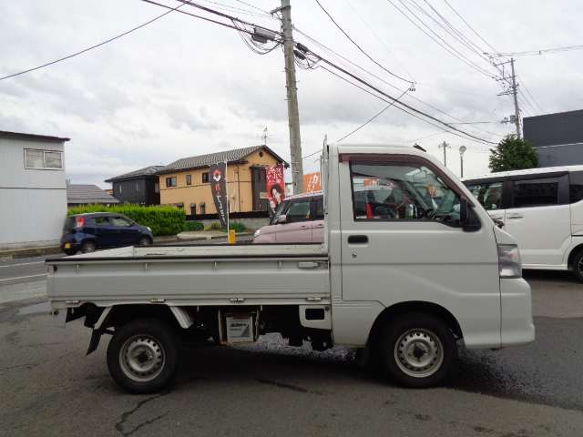 2006 Daihatsu Hijet Truck – thumbnail 4