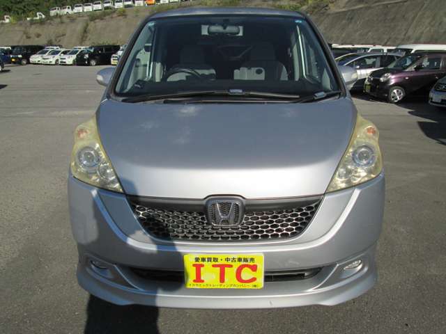 2005 Honda Stepwgn – thumbnail 2
