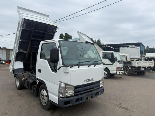 2007 Isuzu Elf – thumbnail 3