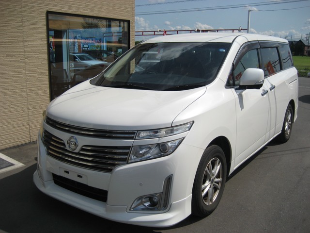 2011 Nissan Elgrand