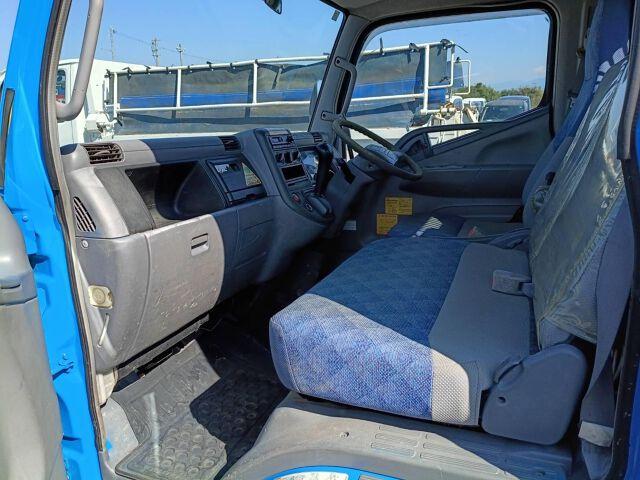 2005 Mitsubishi Fuso Canter – thumbnail 3