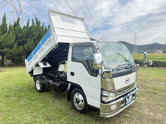 2005 Mazda Titan
