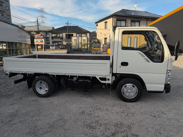 2007 Isuzu Elf – thumbnail 3