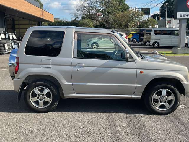 2005 Mitsubishi Pajero Mini – thumbnail 4