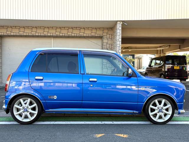 2003 Daihatsu Mira Gino – thumbnail 2