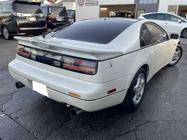1990 Nissan Fairlady Z – thumbnail 4