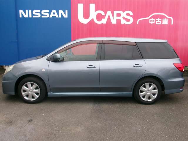 2011 Nissan Wingroad – thumbnail 3