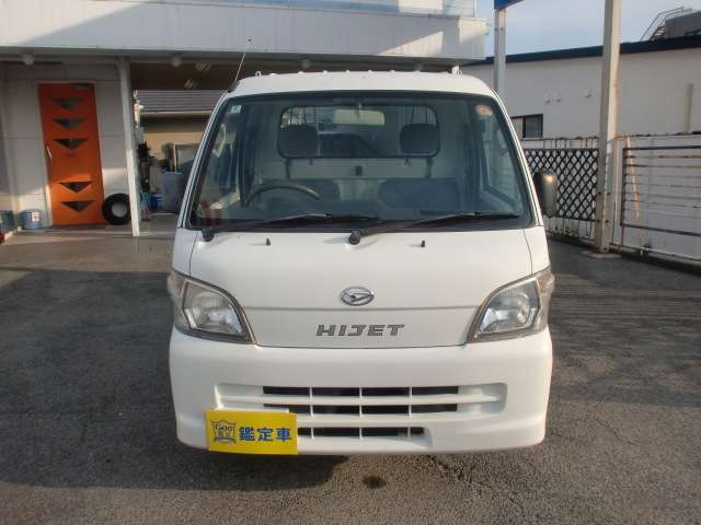 2011 Daihatsu Hijet Truck – thumbnail 2