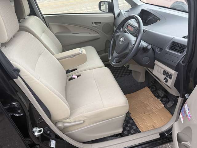 2011 Daihatsu Move – thumbnail 3