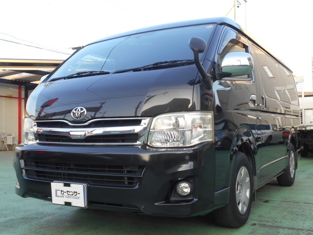 2011 Toyota Hiace