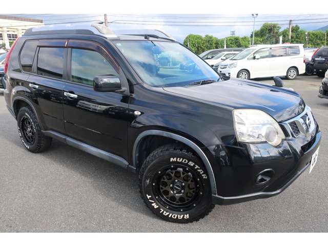 2011 Nissan X-Trail – thumbnail 4