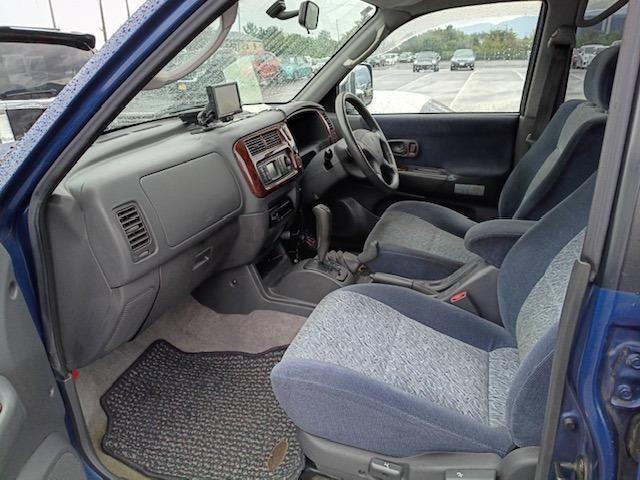 1998 Mitsubishi Challenger – thumbnail 3