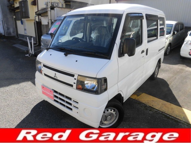 2009 Mitsubishi Minicab Van