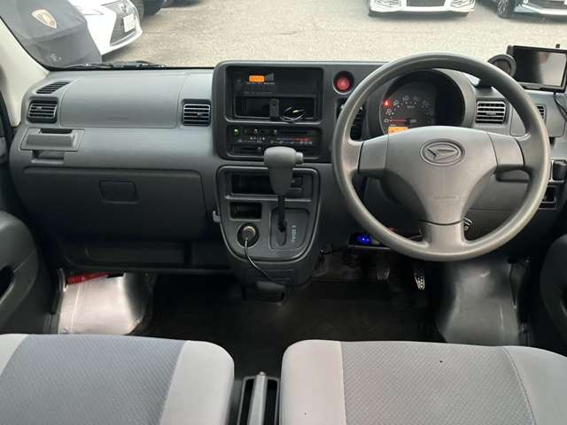 2008 Daihatsu Hijet Cargo – thumbnail 3