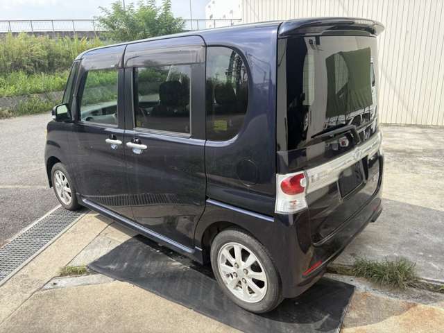 2008 Daihatsu Tanto – thumbnail 4