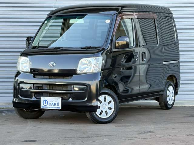 2011 Daihatsu Hijet Cargo – thumbnail 2