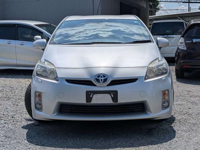 2011 Toyota Prius – thumbnail 2