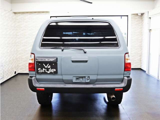 2000 Toyota Hilux Surf – thumbnail 3