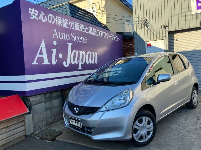 2011 Honda Fit – thumbnail 2