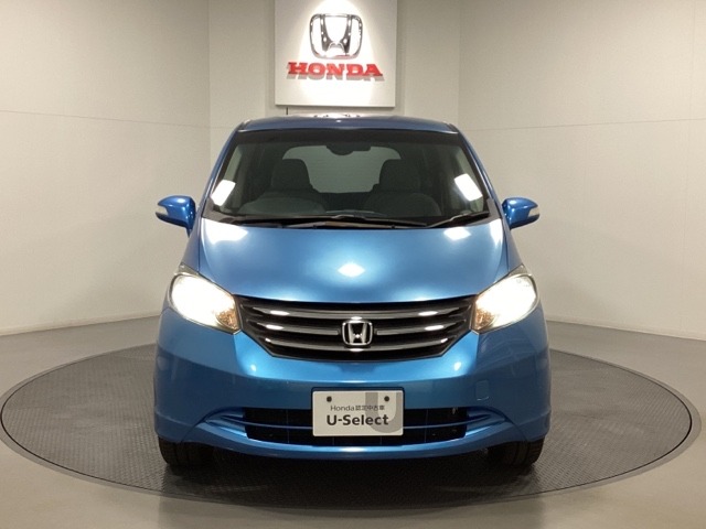 2011 Honda Freed – thumbnail 2