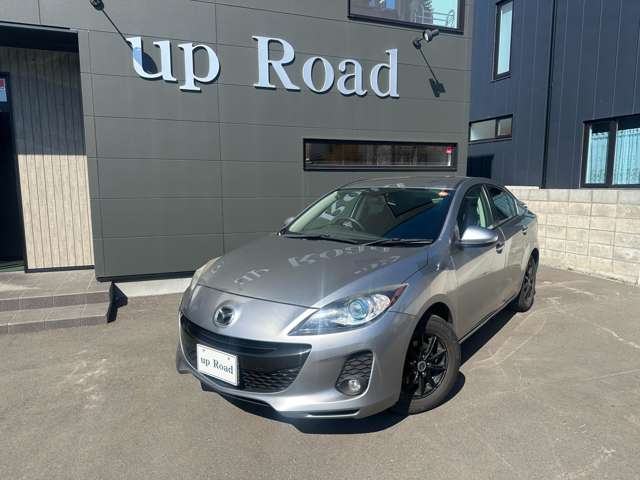 2011 Mazda Axela – thumbnail 2