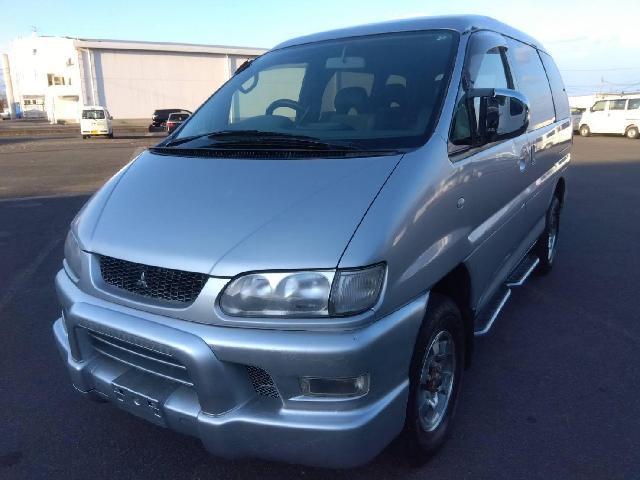 2006 Mitsubishi Delica Space Gear