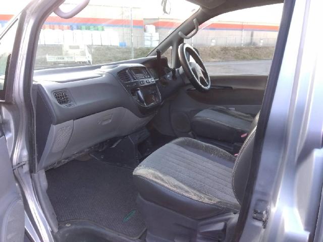 2006 Mitsubishi Delica Space Gear – thumbnail 3