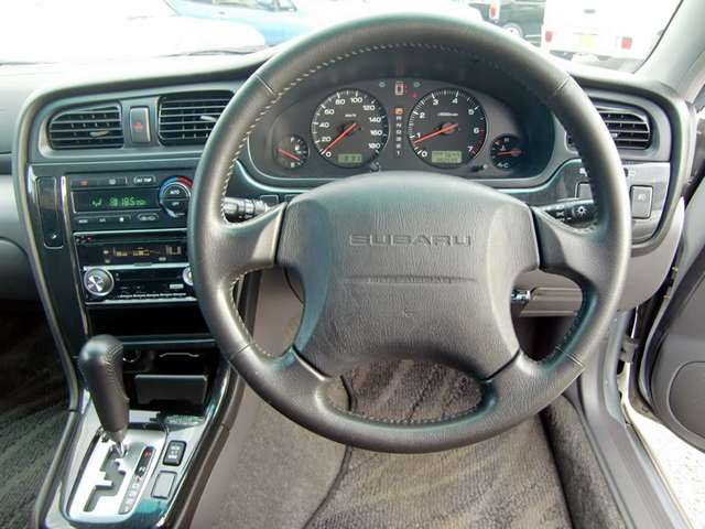 2002 Subaru Legacy Touring Wagon – thumbnail 2