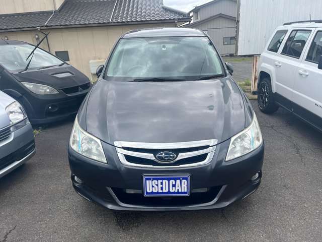 2011 Subaru Exiga – thumbnail 2
