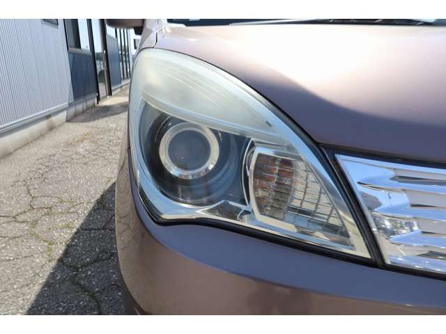 2011 Suzuki Solio – thumbnail 4