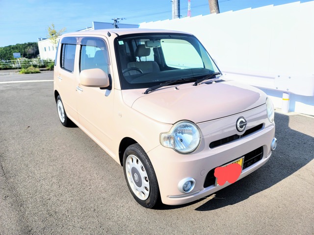 2011 Daihatsu Mira Cocoa
