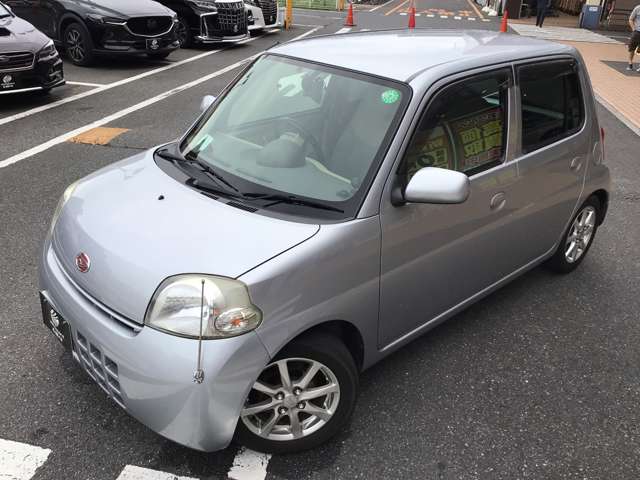 2011 Daihatsu Esse – thumbnail 2