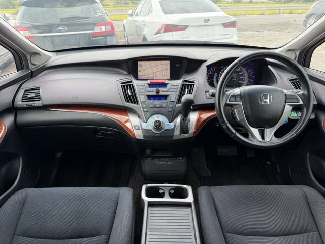 2011 Honda Odyssey – thumbnail 4