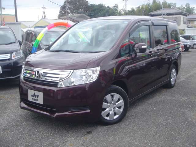 2010 Honda Stepwgn – thumbnail 4