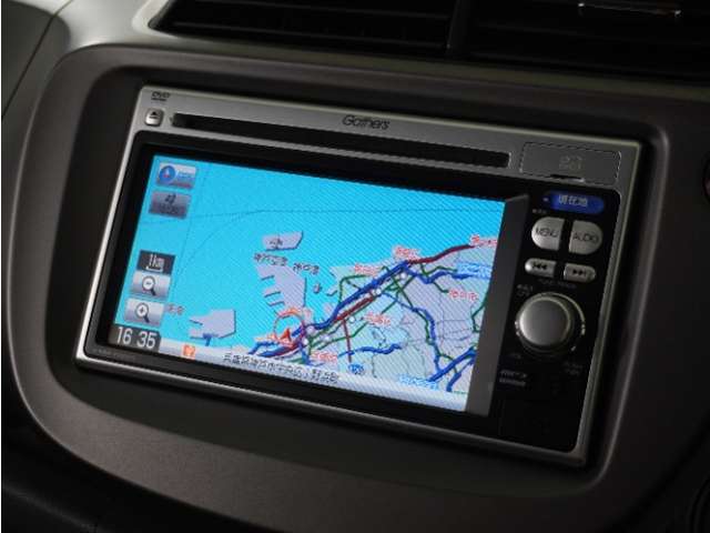 2011 Honda Fit – thumbnail 3