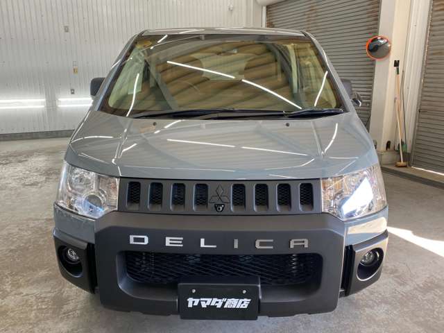 2008 Mitsubishi Delica D:5 – thumbnail 4