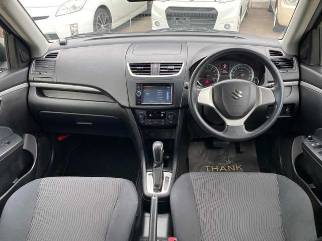 2011 Suzuki Swift – thumbnail 4
