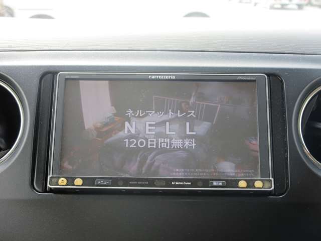 2011 Daihatsu Tanto Exe – thumbnail 3
