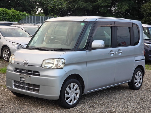 2011 Daihatsu Tanto