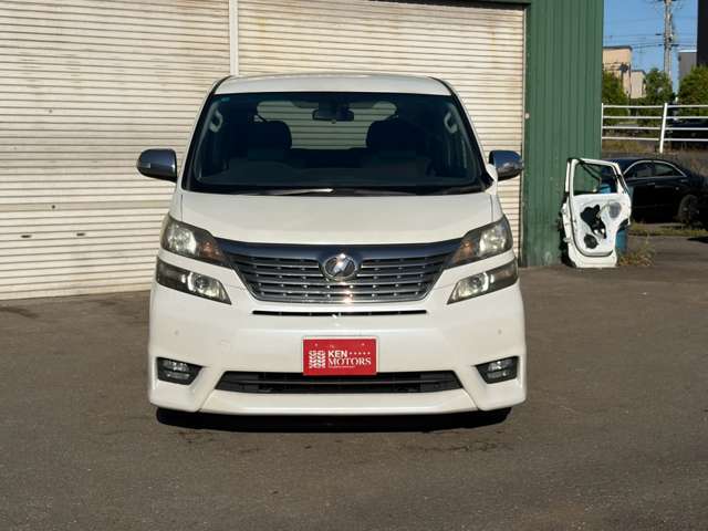 2011 Toyota Vellfire – thumbnail 2